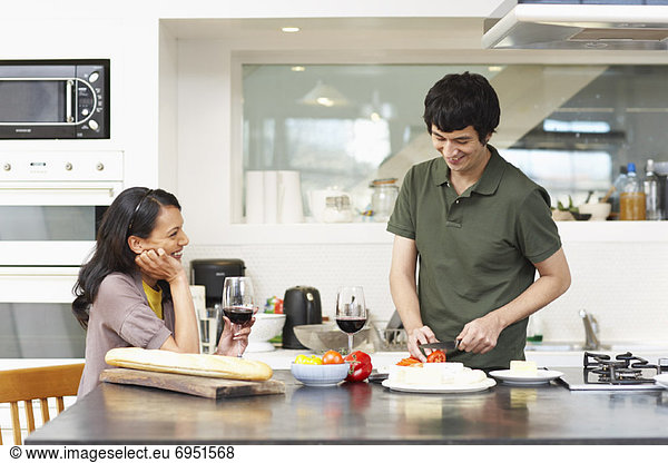 Paar in Küche