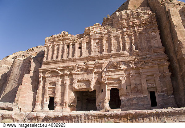 Palast Grab  Petra  Jordanien  Südwest Asien