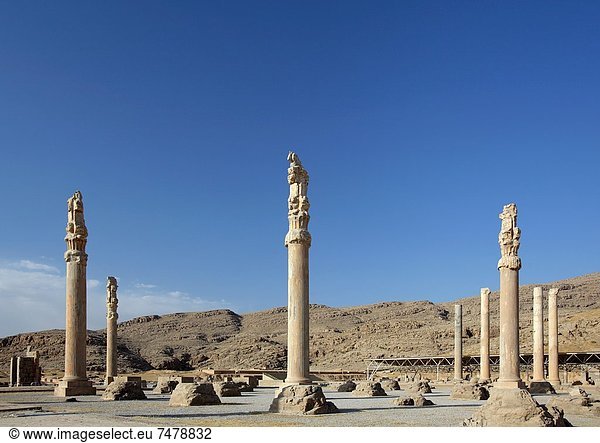 Palast  Schloß  Schlösser  groß  großes  großer  große  großen  Iran  Persepolis