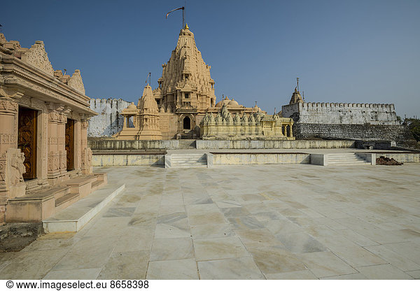 Palitana Tempel  Mount Shatrunjaya  Palitana  Gujarat  Indien