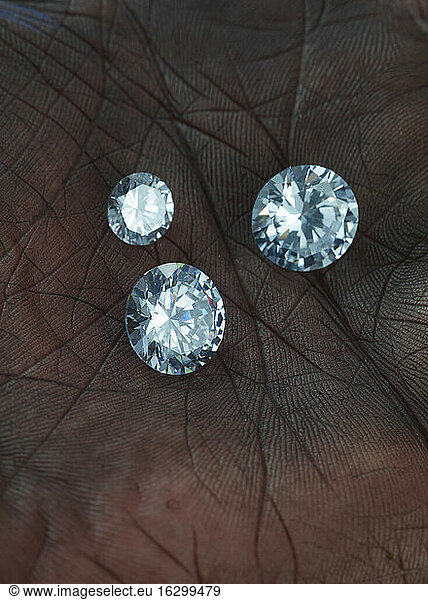 Palm with three diamonds  close-up