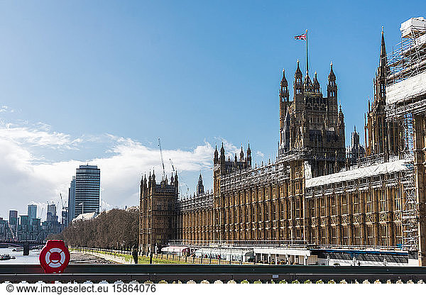 Panoramic of the Westminster Palace in a sunshine day