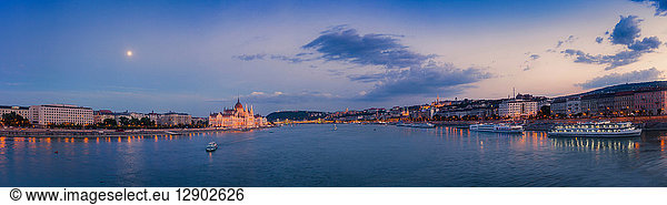 Panoramic view of Parliament building  Danube  Budapest  Hungary