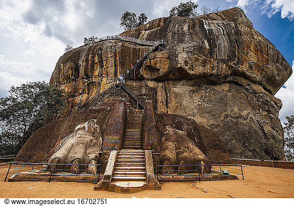 path climbing up towards the rock fortress of Sigiriya