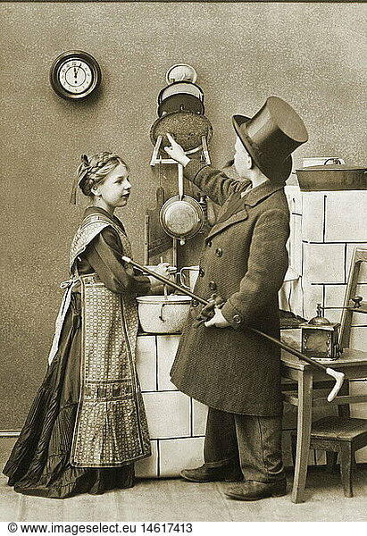 people  couples  couple in dispute about lunch time  Germany  circa 1912