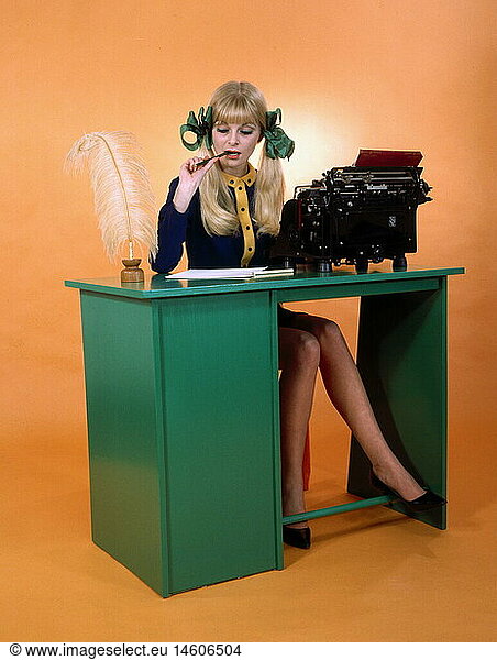 people  profession  secretary  young woman at the desk  Germany  1960s  60s  typewriter  blonde  historic  historical  20th century  women  female