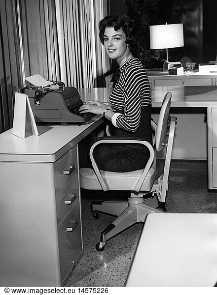 people  professions  secretary  woman at the typewriter  1950s