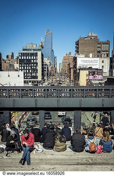 People relaxing along the High Line; Manhattan  New York  United States of America