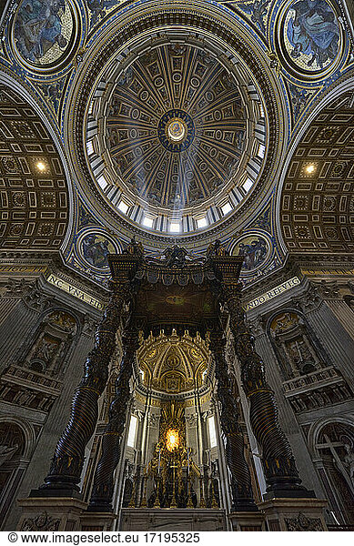 Petersdom  Rom  die Hauptkirche des Christentums