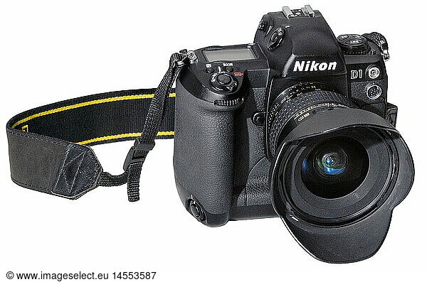 photography  camera  Nikon D1  Japan  1999  professional digital  cameras  SLR  wide zoom angle  CompactFlash  Japanese  clipping  cut out  reflex camera  single lense reflex camera  SLR camera  reflex cameras  1990s  90s  20th century  historic  historical  cut-out  cut-outs