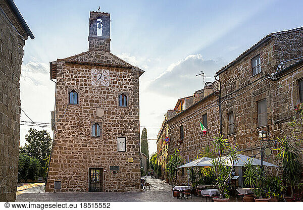 Piazza del Pretorio under cloudy sky  Tuscany  Italy