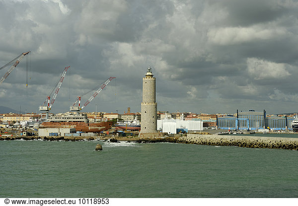 Pier and lighthouse in the port of Livorno  Province of Livorno  Tuscany  Italy  Europe