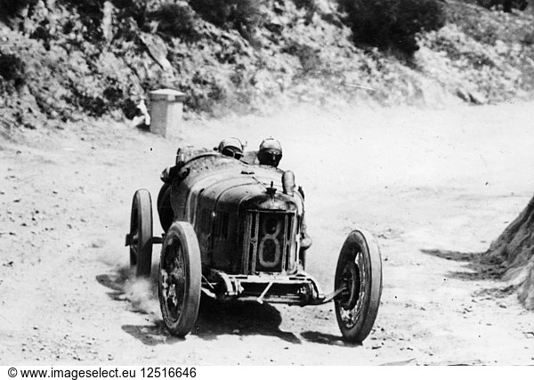 Pietro Bordino in einem Fiat 803 beim Rennen der Targa Florio  Sizilien  1924. Künstler: Unbekannt