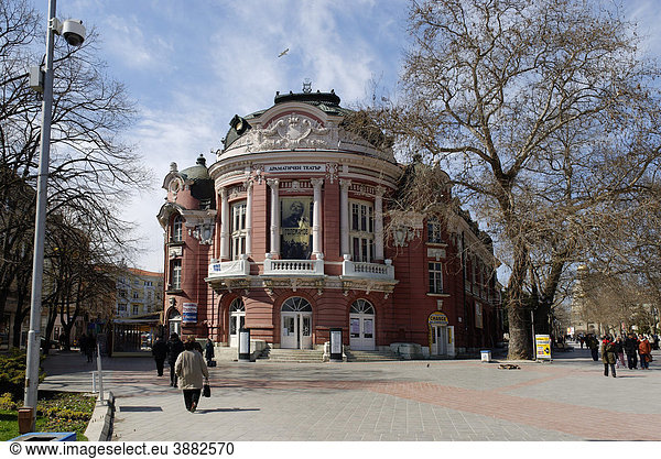 Pl. Nezavisimost  Opernhaus  Theater  Warna  Varna  Bulgarien  Europa