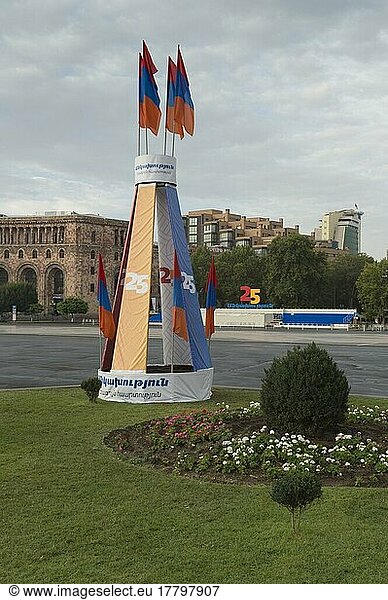 Platz der Republik am Morgen  Eriwan  Armenien  Kaukasus  Naher Osten  Asien