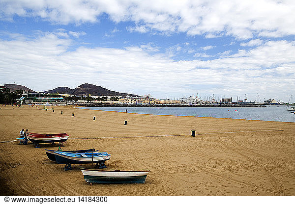 Playa de las Caravaneras beach  Las Palmas  Gran Canaria  Canary Islands  Spain  Europe
