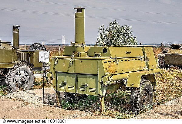 Pobugskoe  Ukraine 09. 14. 2019. Alte militärische Ausrüstung im Museum der sowjetischen strategischen Nuklearstreitkräfte  Ukraine  an einem sonnigen Tag.