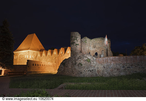 Poland  Torun  view to castle ruins of Teutonic knights at night