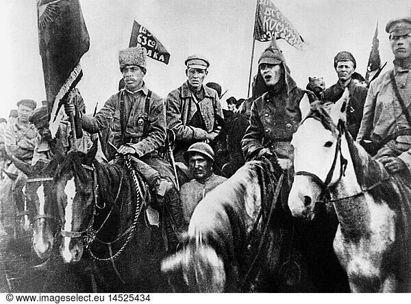 Polish-Soviet War 1919 - 1921  cavalrymen of the 1st Red Cavalry Army (General Budyonny)  1920  Polish - Soviet War  Russia  Poland  soldiers  soldier  military  Soviet Union  people  1920s  20s  20th century  historic  historical