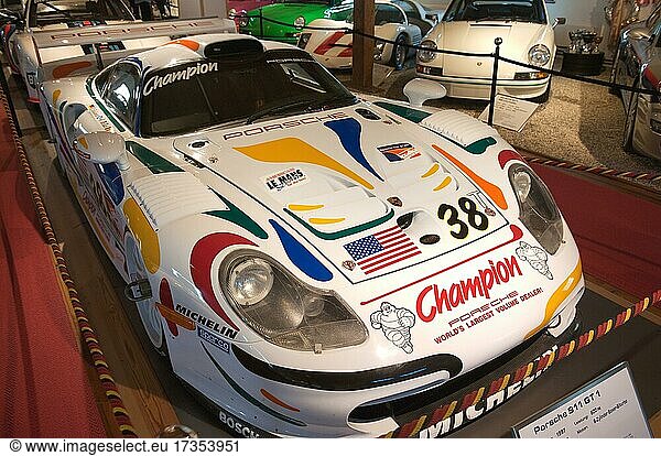 Porsche 911 GT1  historischer Rennwagen für Motorsport  Automuseum Pfeifhofer  Gmünd  Kärnten  Österreich  Europa