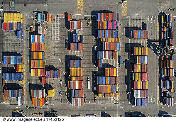 Port shipping containers from above