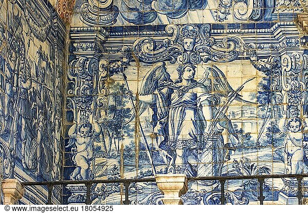 Porta da Vila  Inside azulejos  Obidos  Estremadura and Ribatejo  Portugal  Europa