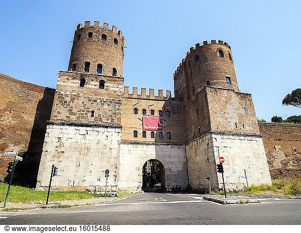 Porta San Sebastiano ist ein Tor an der Aurelianischen Mauer in Rom - Rom  Italien.