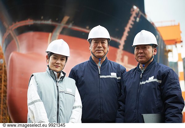 Portrait der Werftarbeiter  GoSeong-gun  Südkorea