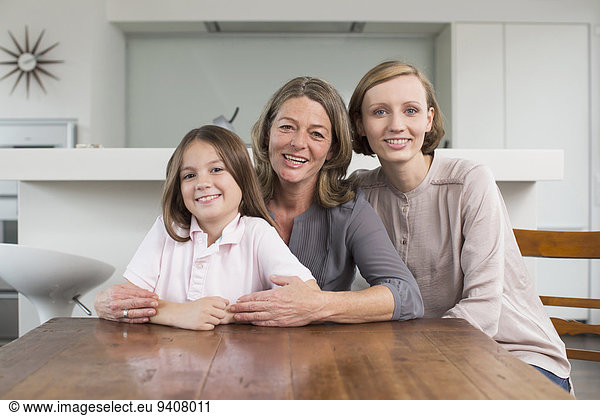 Portrait Familie - Mensch Mutter und Tochter