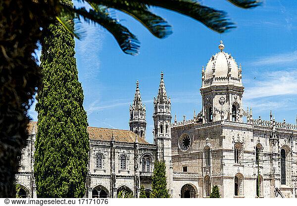 Portugal  Lissabon  Jernimos-Kloster außen