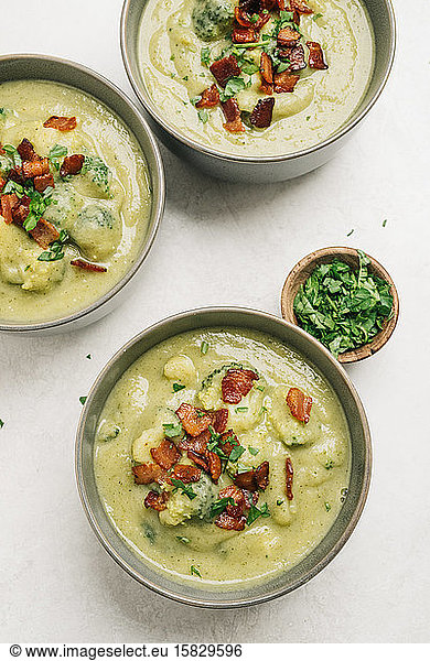 Potato and broccoli soup with bacon recipe