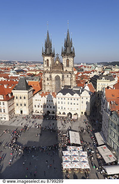 Prag  Hauptstadt  Europa  über  Straße  Stadt  Kathedrale  Quadrat  Quadrate  quadratisch  quadratisches  quadratischer  Tschechische Republik  Tschechien  Ansicht  Cafe  Tyn  Böhmen  alt