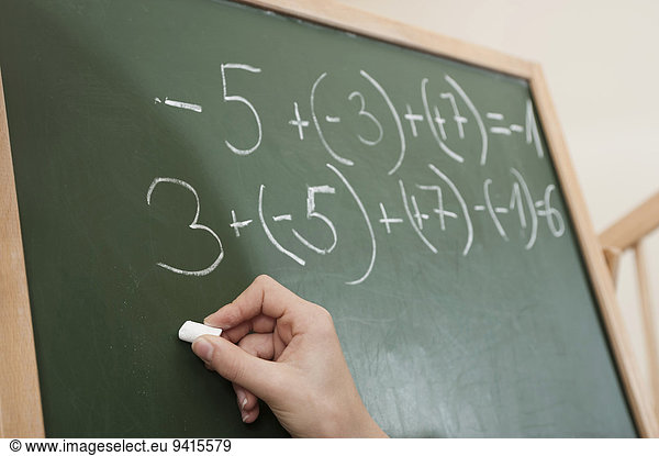 Problem schreiben Mathematik Mädchen Schreibtafel Tafel