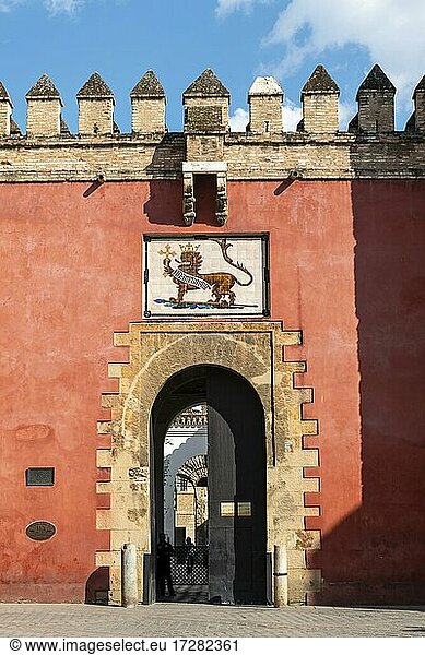 Puerta del Leon  Real Alcázar de Sevilla  Sevilla  Andalusien  Spanien  Europa