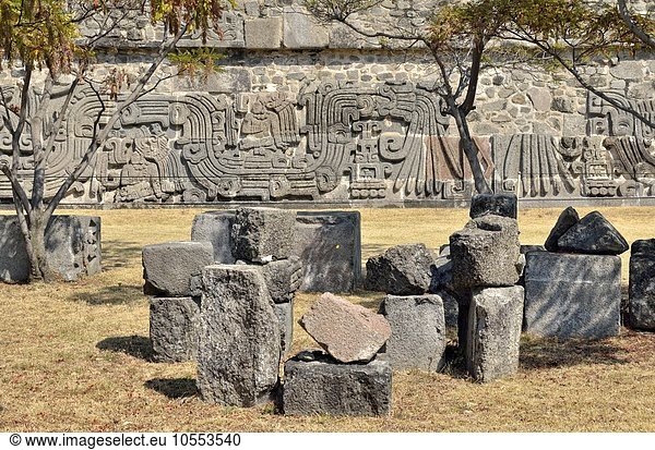 Pyramide der gefiederten Schlangen Detail Ruinenstätte Xochicalco Cuernavaca Bundesstaat Morelos Mexiko Nordamerika