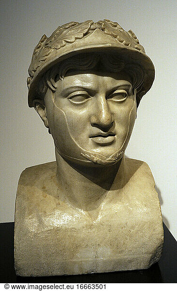 Pyrrhus (318-272 BC). King of Epirus. Roman bust of the 1st century. Copy of an original dated in 290 BC. Great Perystile. Marble. Villa of the Papyri  Herculaneum. National Archaeological Museum. Naples. Italy.