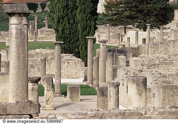 Römische Ruinen  Vaison la Romaine  Vaucluse  Provence  Frankreich  Europa