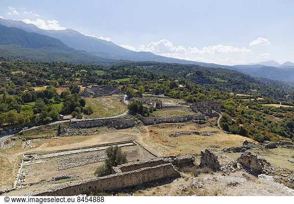 Römischer Teil mit Stadion und Theater  antike Stadt Tlos im Xanthos-Tal  Provinz Mu?la  Lykien  Ägäis  Türkei