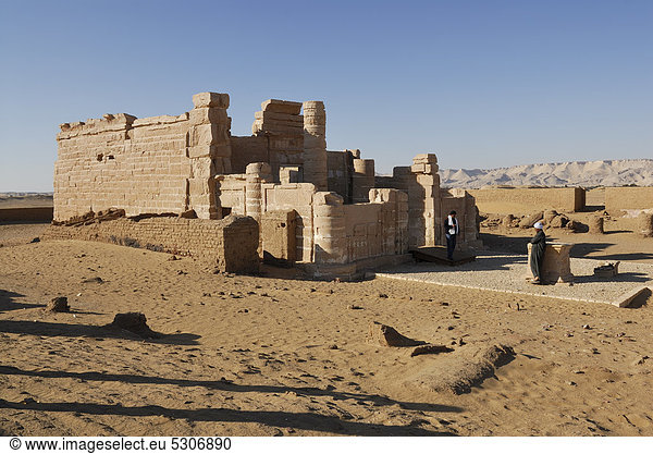 Römischer Tempel Deir el Hagar  El Qasr  Oase Dakhla  Libysche Wüste  Ägypten  Afrika