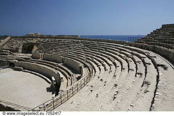 Römisches Amphitheater  Ausgrabungsstätte  Tarragona  Katalonien  Spanien  Europa