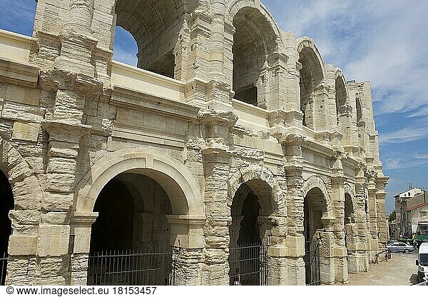 Römisches Amphitheater in Arles  Provence  Provence-Alpes-Cote d'Azur  Frankreich  Europa