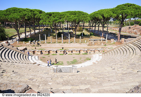 Römisches Amphitheater  Ostia antica  Rom  Latium  Italien