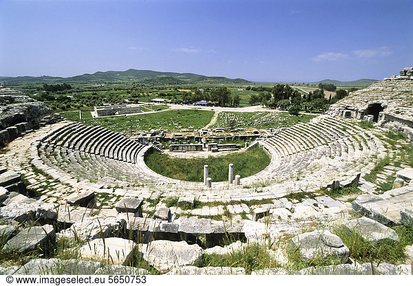 Römisches Theater  antike Stadt Milet  Türkei  Kleinasien