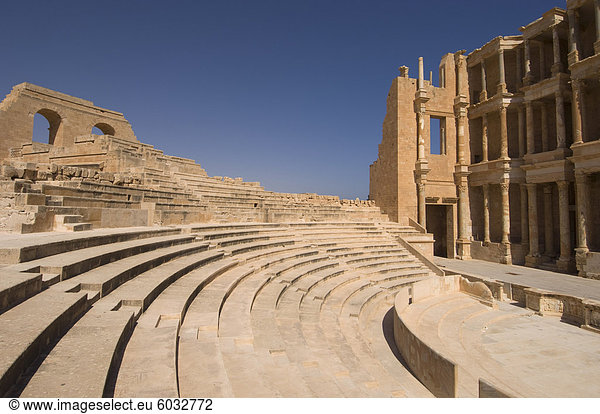 Römisches Theater  Sabratha Roman Site  UNESCO Weltkulturerbe  Tripolitanien  Libyen  Nordafrika  Afrika