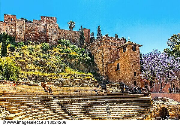 Römisches Theater vor Alcazaba  Malaga  Malaga  Andalusien  Spanien  Europa