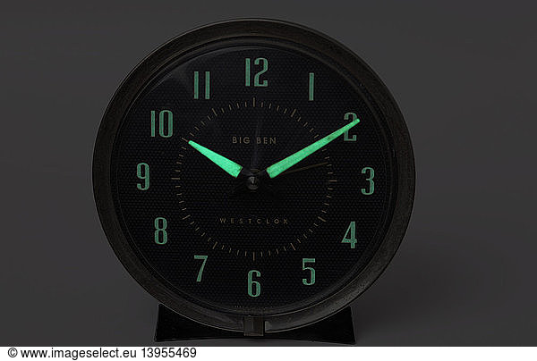 Radium Dial on Clock Radium Dial on Clock,alpha particle,alpha ...