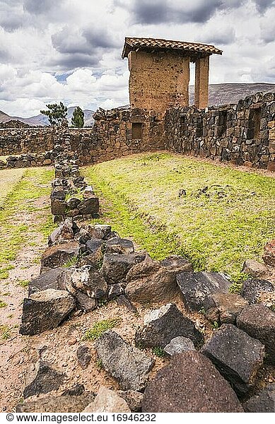 Raqchi Inka-Ruinen  eine archäologische Stätte in der Region Cusco in Peru