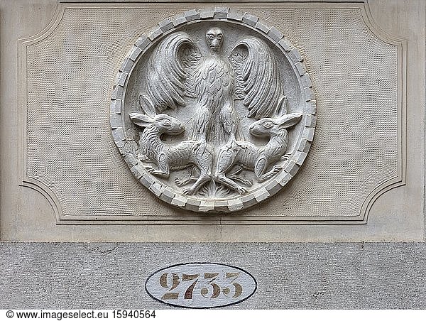 Relief mit Adler und zwei Hasen  Venedig  Venetien  Italien  Europa