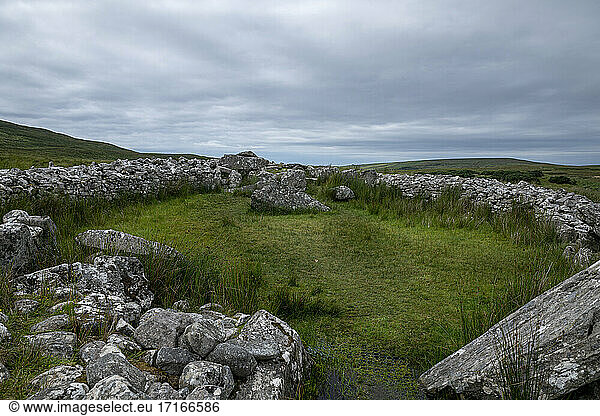 Republik Irland  Grafschaft Donegal  Megalithisches Grabmal Cloghanmore