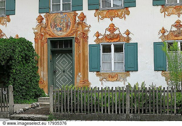 Residential house  Lüftlmalerei  shutters  garden  garden fence  Oberammergau  Upper Bavaria  Bavaria  Germany  Europe